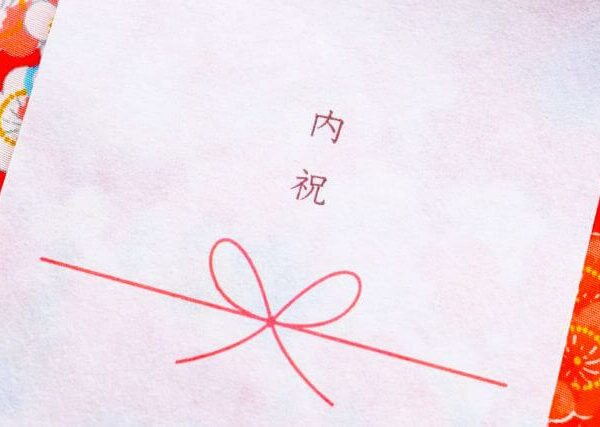 和菓子ギフトを贈る際の「のし対応」の流れとは？のしの種類と意味も解説