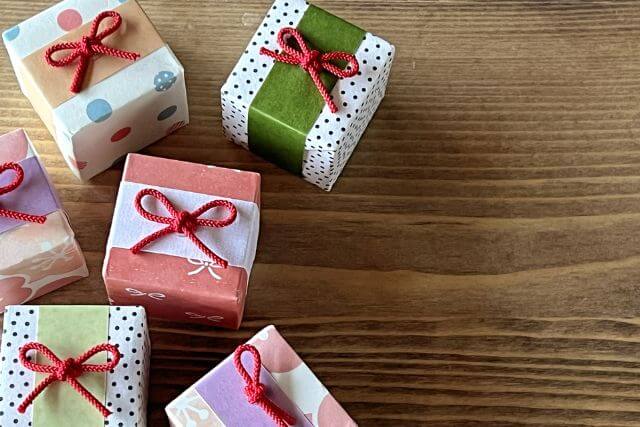 内祝いの種類と贈るタイミングの秘訣