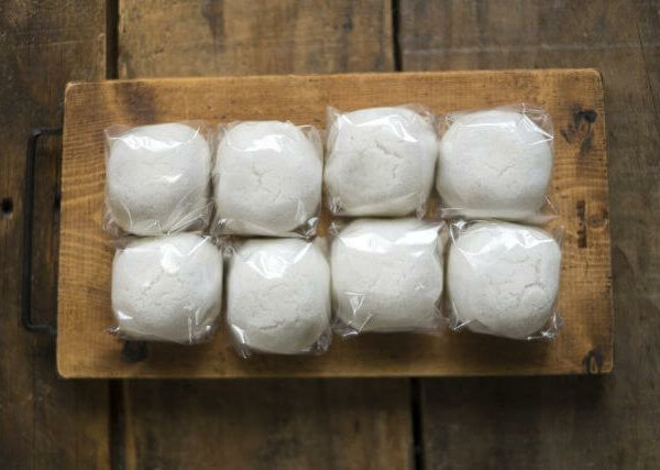 贈り物に大容量の和菓子がおすすめのシーンとは？価格相場と注意点も解説